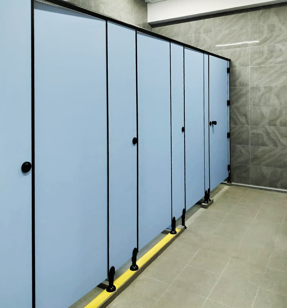 M30 toilet cubicle system at Holiday Inn