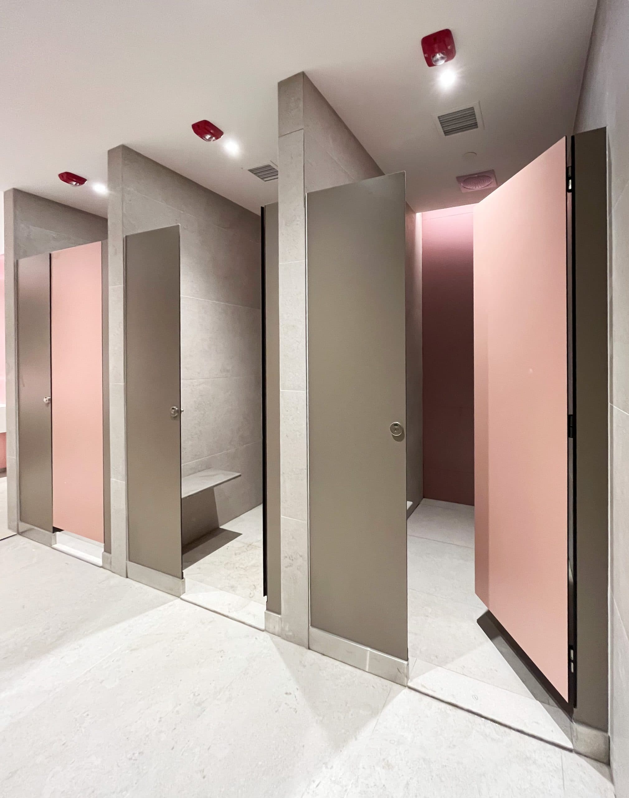 MF120 / MF190 floor-mounted toilet cubicle system at Jurong Point
