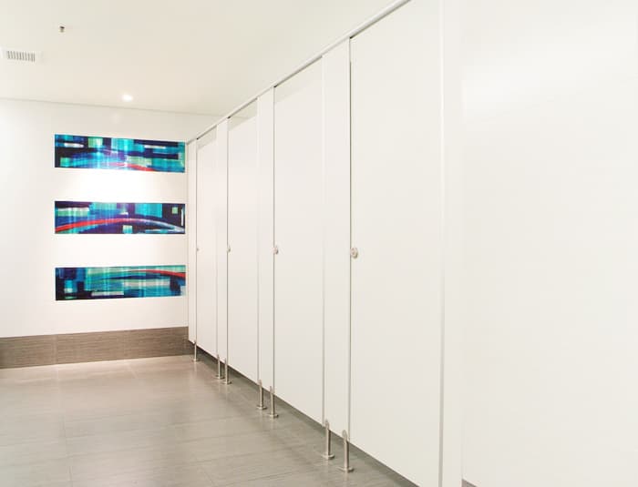 Marathon MS30 toilet and urinal partition system