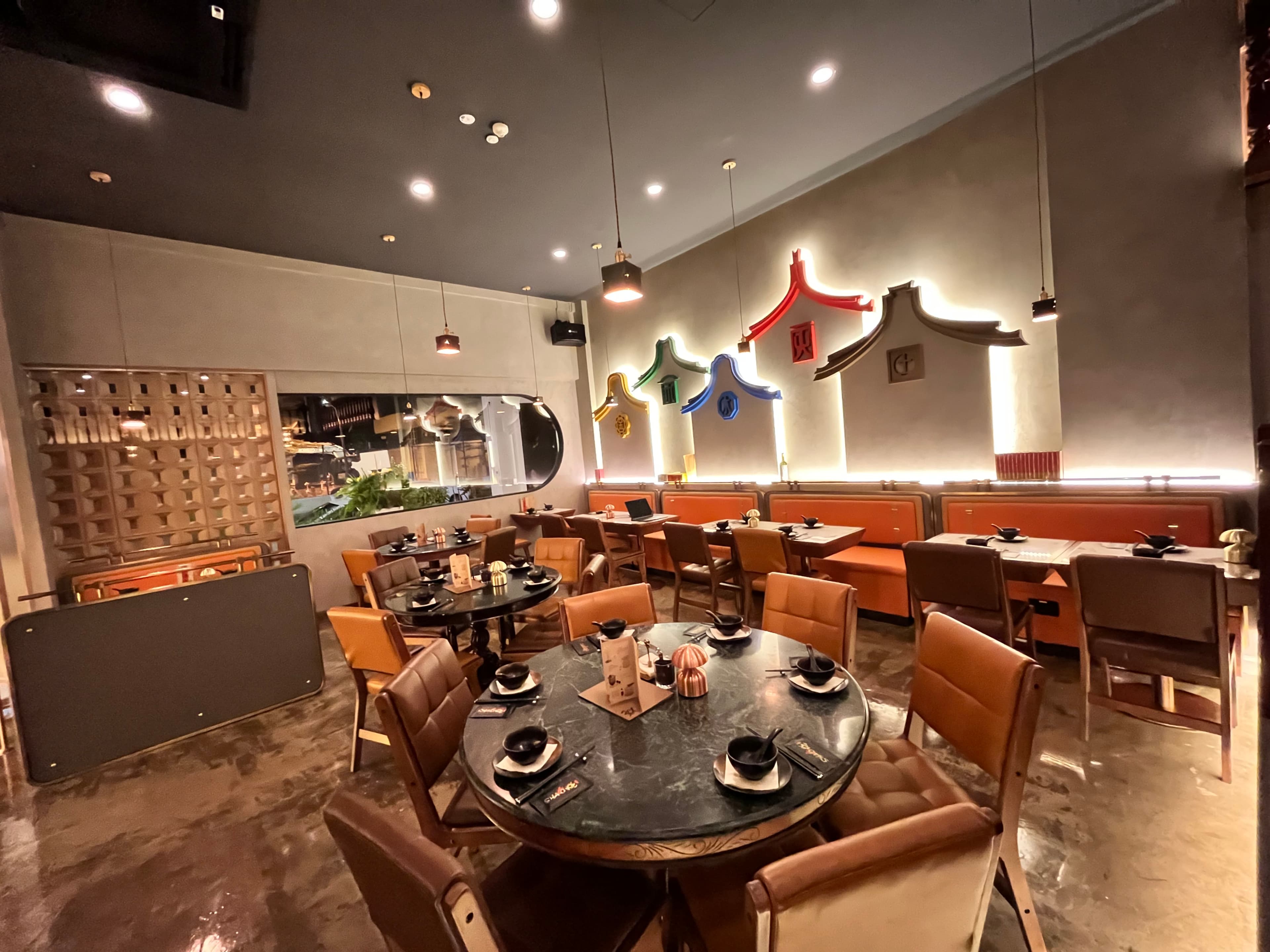 Shao Tapas 烧 restaurant interior